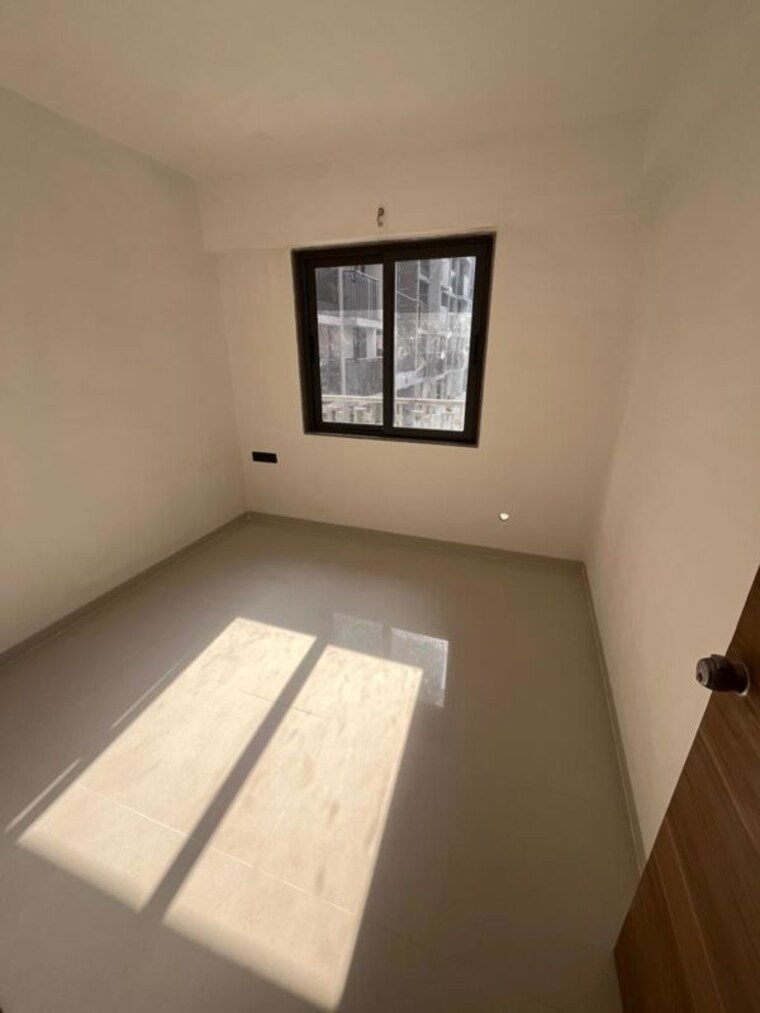Room, shela 3 Bedroom 1550 Sq.Ft. Apartment In Shela Ahmedabad 9942384