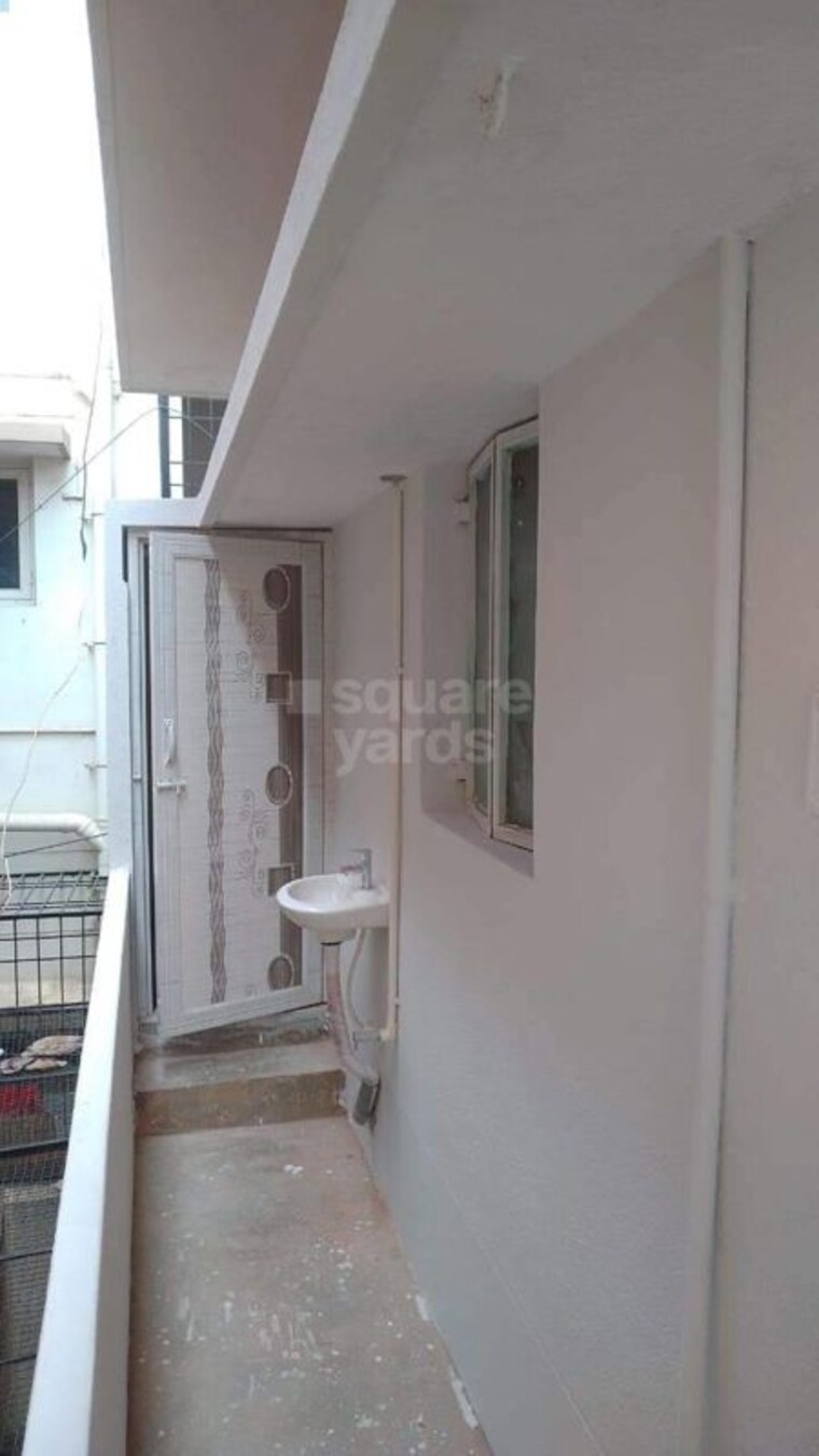 Balcony, rwa-apartments-sector-19 6 Bedroom 195 Sq.Mt. Independent House In Sector 19 Noida 9942293