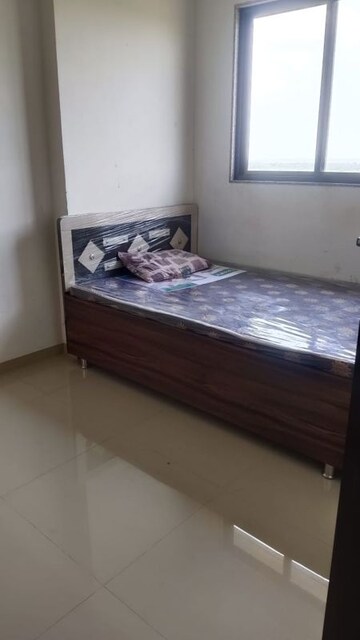 Bedroom in 2 BHK Apartment at Sarkhej – for Rent