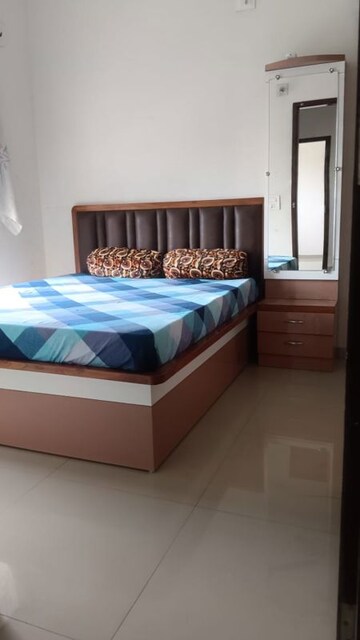 Bedroom in 2 BHK Apartment at Sarkhej – for Rent