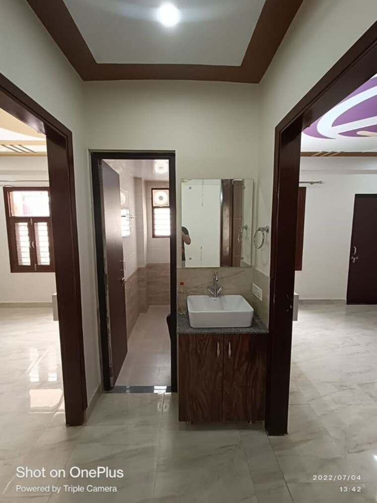 undefined, sector 23 3 Bedroom 500 Sq.Yd. Builder Floor In Sector 23 Gurgaon 9942466