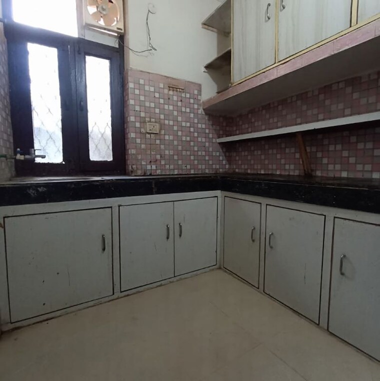 Kitchen, sector 8 dwarka 2 Bedroom 450 Sq.Ft. Builder Floor In Sector 8 Dwarka Delhi 9942650