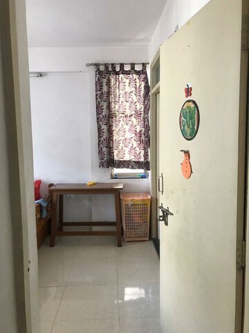 Furnished Amenities in 2 BHK Apartment at Vejalpur – for Rent