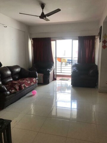 Living Room in 2 BHK Apartment at Vejalpur – for Rent