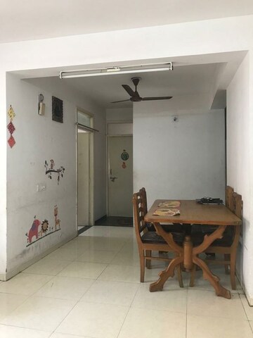 Master Bedroom in 2 BHK Apartment at Vejalpur – for Rent