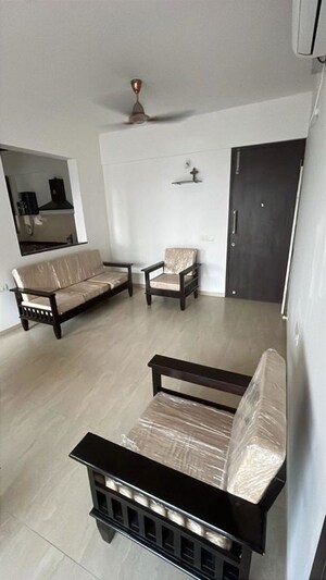 2 BHK Apartment For Rent in Kadamba Plateau