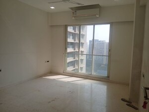 Room in 2 BHK Apartment at Metro Millennium, Malad West – for Rent