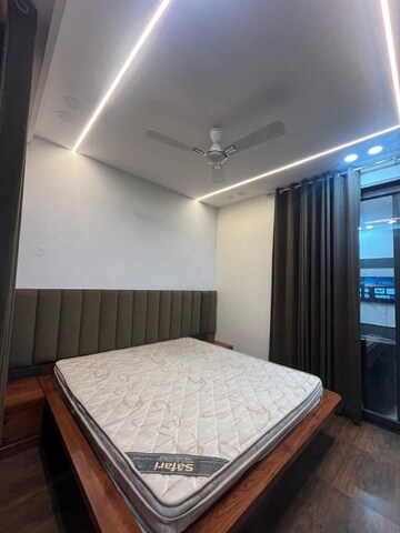 Bedroom in Studio Builder Floor at Maple Heights, Sector 43 – for Rent