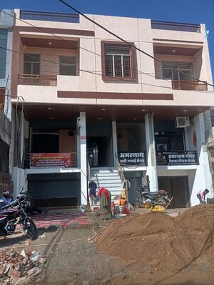  Shop For Rent in Jhotwara