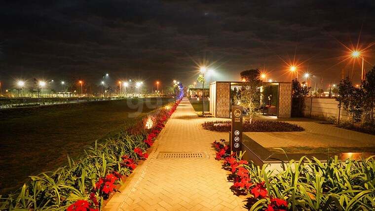 Garden, sector 98  145 Sq.Yd. Plot In Sector 98 Faridabad 9942684