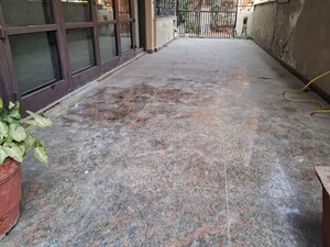 Parking in 3 BHK Builder Floor at East Of Kailash – for Rent