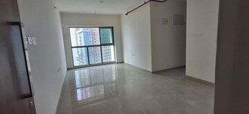 Room in 2 BHK Apartment at Sheth Auris Bliss, Malad West – for Rent