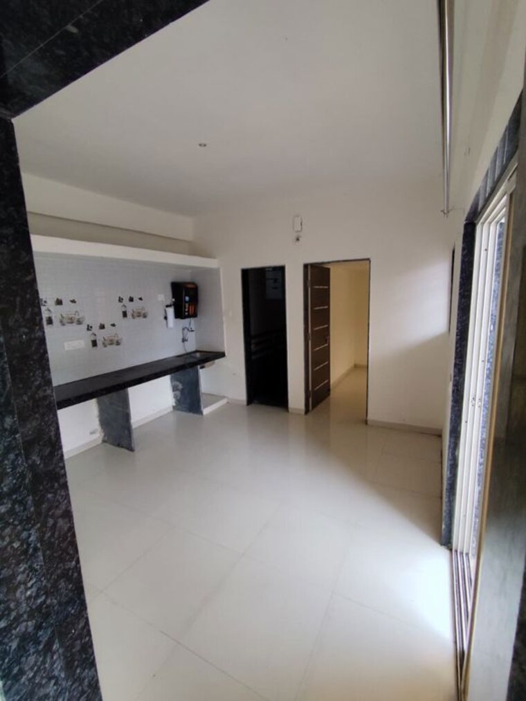 Room, vishakha-apartments 1 Bedroom 500 Sq.Ft. Apartment In Pashan Pune 9942805