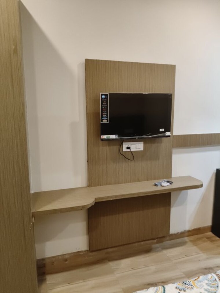 undefined, kaveri-city-center Studio 443 Sq.Ft. Apartment In Delta I Greater Noida Greater Noida 9942824