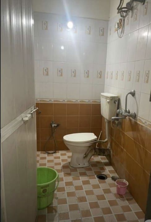 1 Rk+ Pooja Room Apartment For Rent in Kapila Apartment