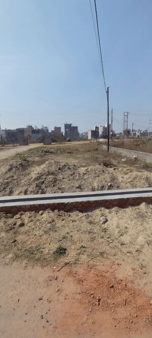  Plot For Sale in Lal Kuan