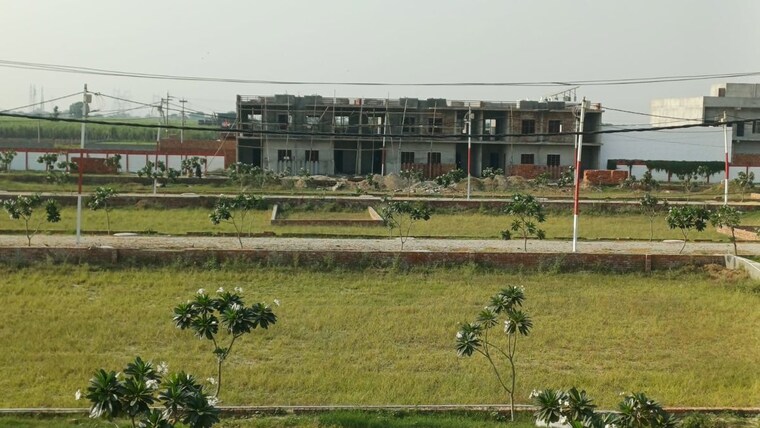undefined, modipuram bypass  694 Sq.Ft. Plot In Modipuram Bypass Meerut 9942477