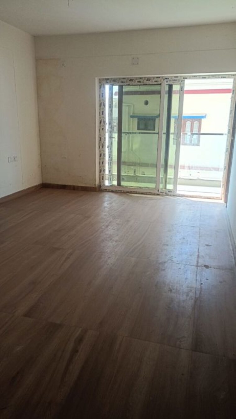 Room, kanke 3 Bedroom 1623 Sq.Ft. Apartment In Kanke Ranchi 9942843