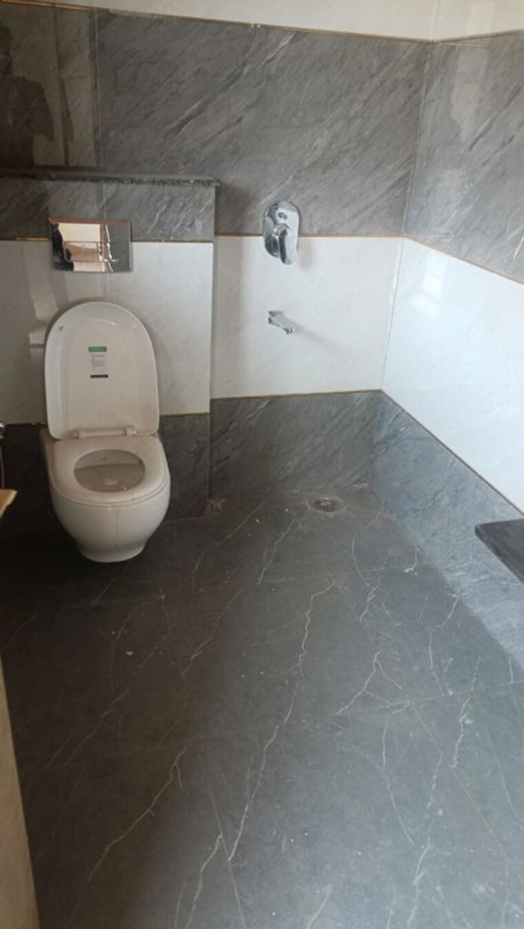 Bathroom, kanke 3 Bedroom 1623 Sq.Ft. Apartment In Kanke Ranchi 9942843