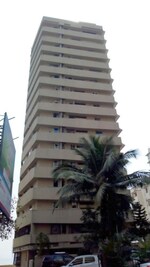 4 BHK 2000 Sq.Ft. Apartment in Walkeshwar