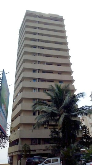 4 BHK Apartment For Sale in Walkeshwar