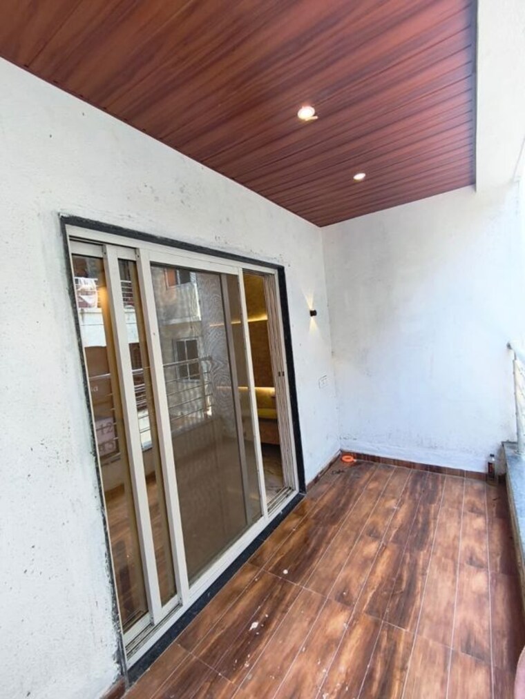 Room, park-express 2 Bedroom 800 Sq.Ft. Apartment In Baner Pune 9942899