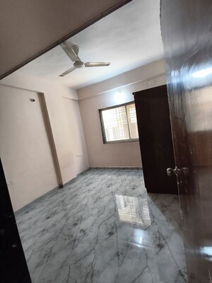 Room in 2 BHK Apartment at Park Express, Baner – for Rent
