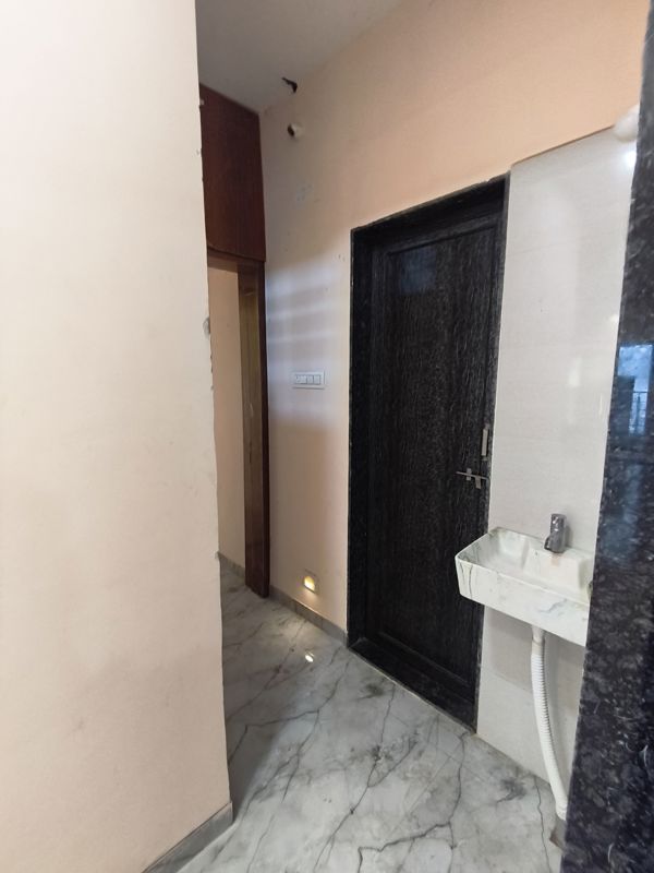 2 BHK + Pooja Room Apartment For Rent in Park Express