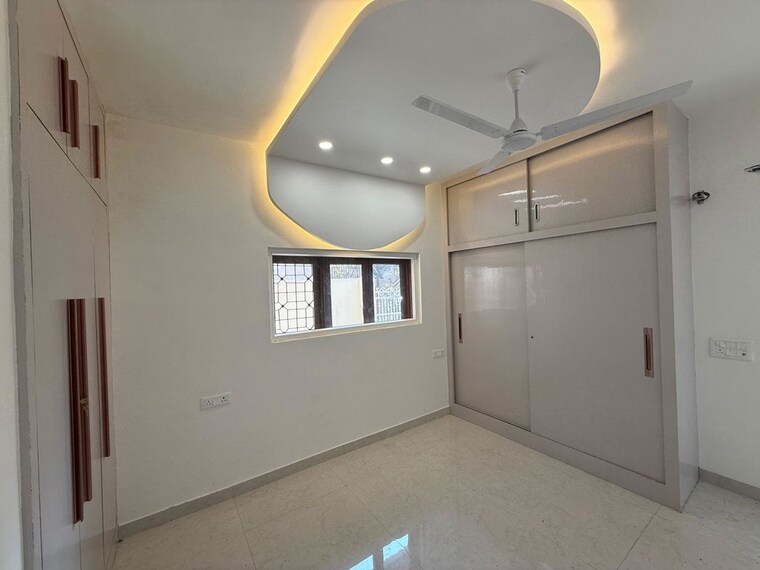 Kitchen, kalkaji 3 Bedroom 2700 Sq.Ft. Builder Floor In Kalkaji Delhi 9942894