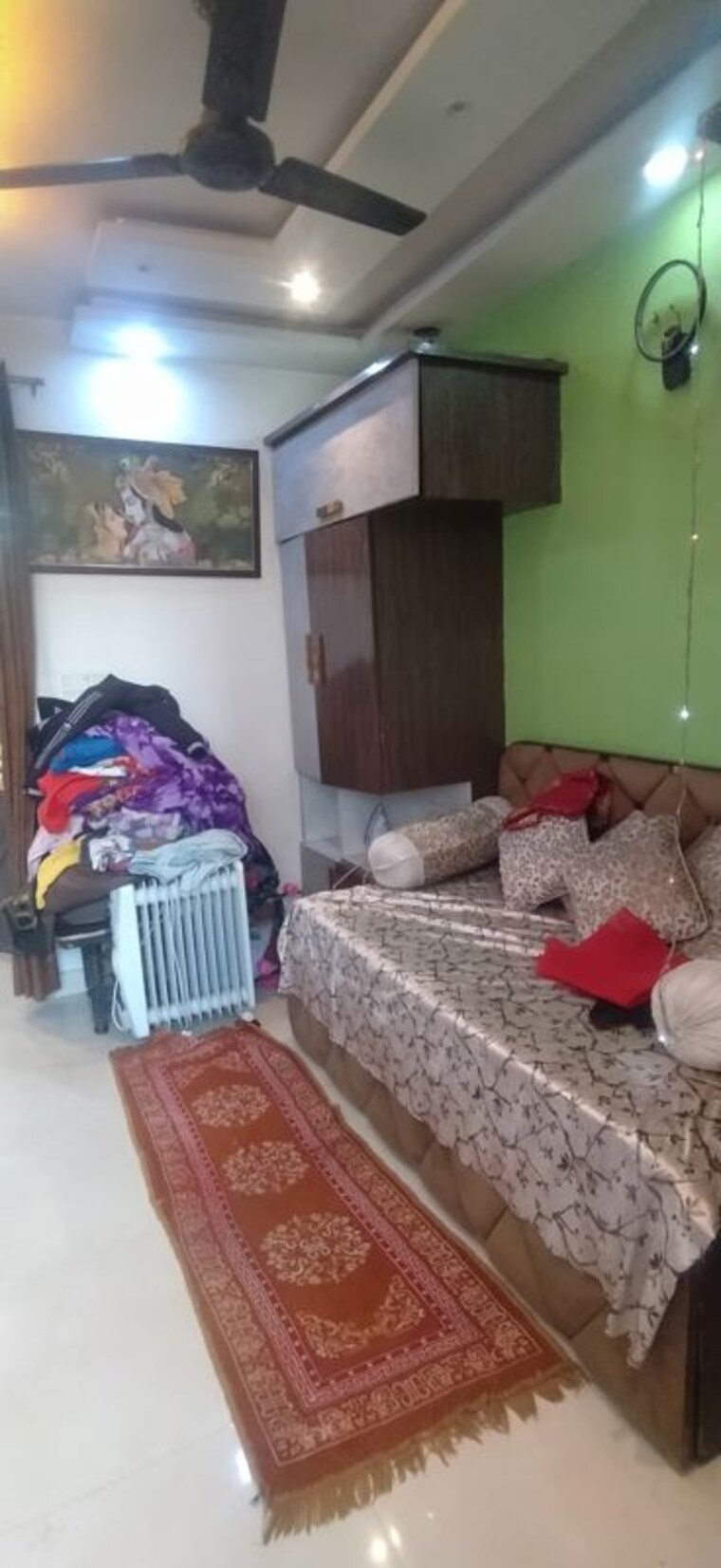 Bedroom, vipin garden 3 Bedroom 100 Sq.Yd. Builder Floor In Vipin Garden Delhi 9942982