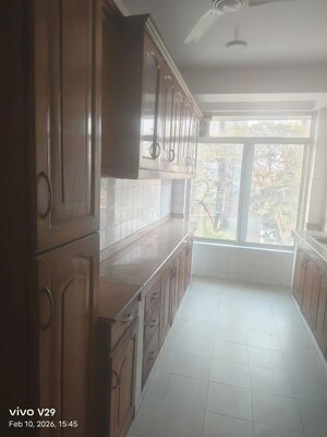 Kitchen in 3 BHK Apartment at DLF Richmond Park, Sector 43 – for Sale