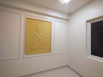 Room in 3 BHK Apartment at Rajapushpa Provincia, Narsingi – for Rent