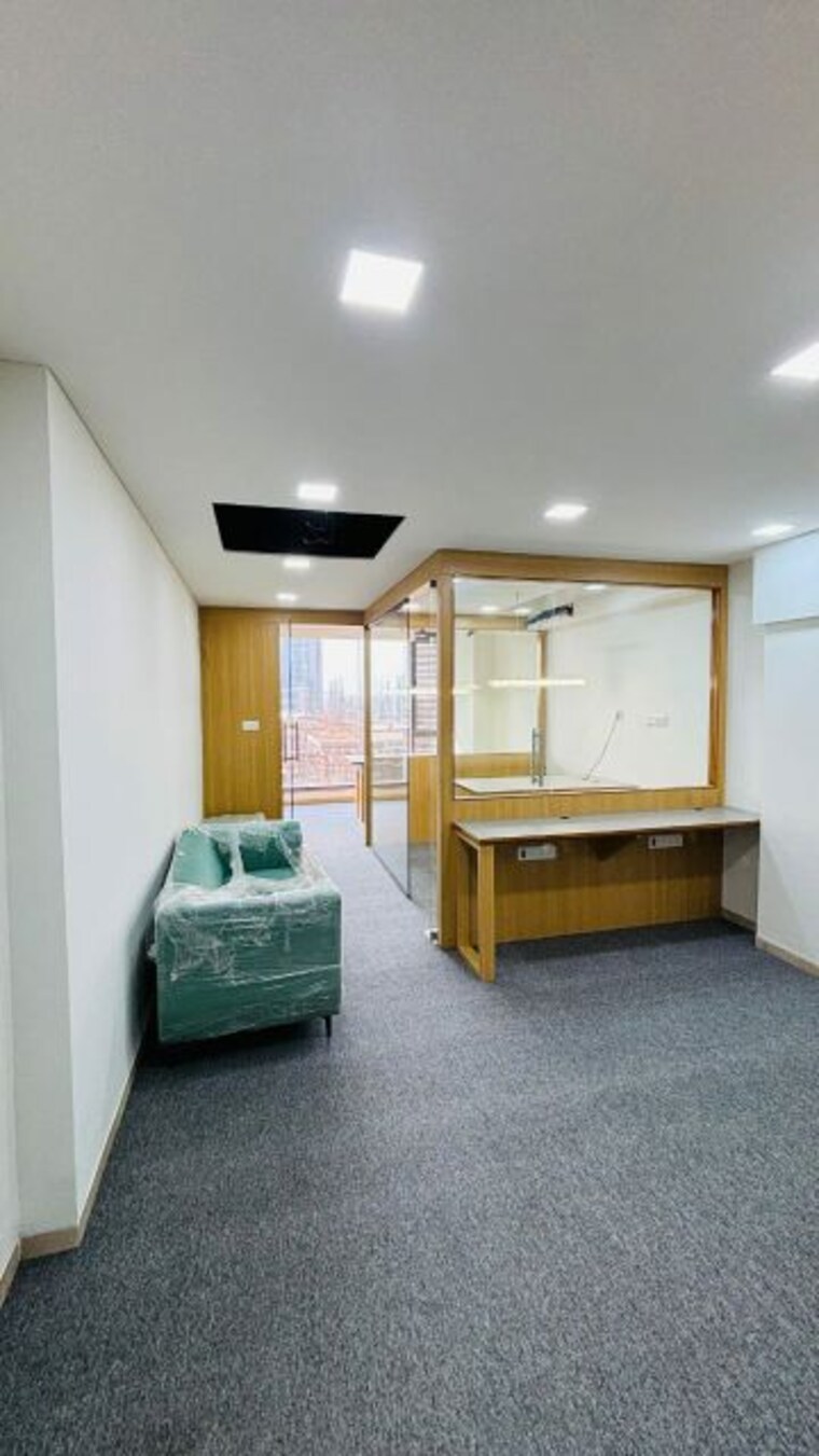 Floor Plan, ambli Commercial Office Space 750 Sq.Ft. In Ambli Ahmedabad 9943019