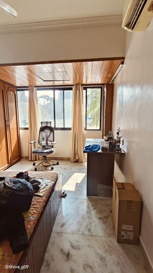 Bedroom in  Pg at Worli Naka – for Rent