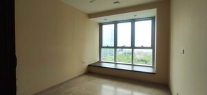 Room in 3 BHK Apartment at Oberoi Exquisite Goregaon, Goregaon East – for Rent