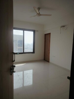 Room in 3 BHK Penthouse at Chandkheda – for Rent