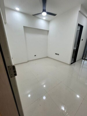 Room in 1 RK Apartment at Kale Heights, Aundh – for Rent