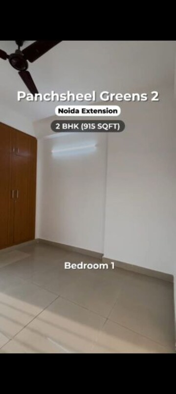 Room in 2 BHK Apartment at Panchsheel Greens II, Sector 16 Greater Noida – for Sale