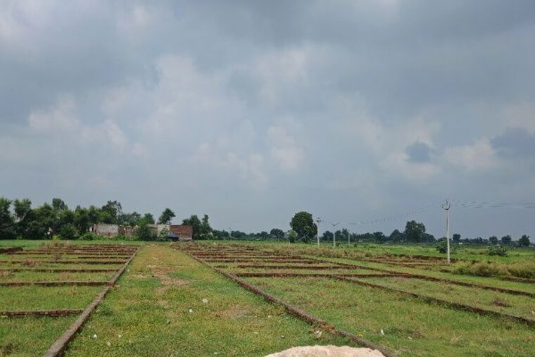 undefined, jewar  228 Sq.Yd. Plot In Jewar Greater Noida 9943377