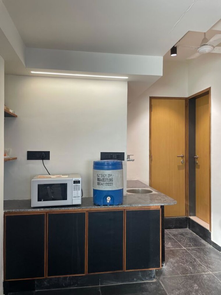 Kitchen, vaishnodevi circle Commercial Office Space 1610 Sq.Ft. In Vaishnodevi Circle Ahmedabad 9943311