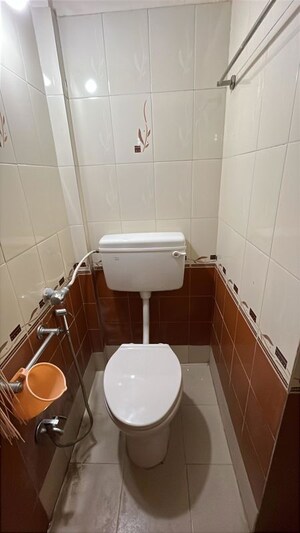 Bathroom in 2 BHK Apartment at Tulsidham Complex, Kapur Bawdi – for Rent