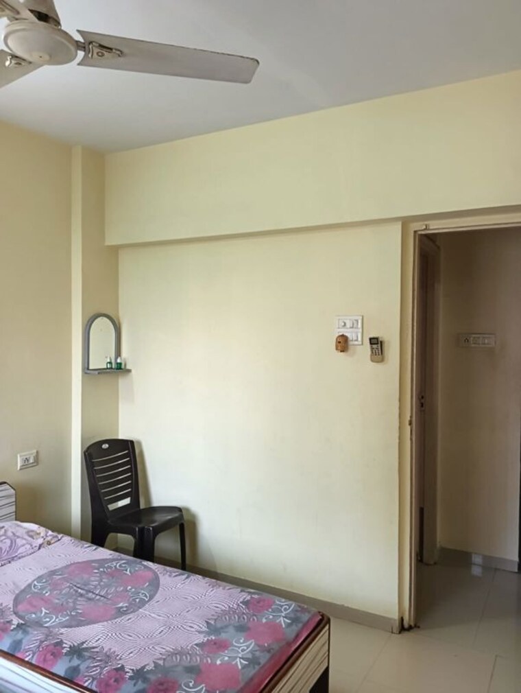 Room, tulsidham-complex 2 Bedroom 730 Sq.Ft. Apartment In Kapur Bawdi Thane 9943451