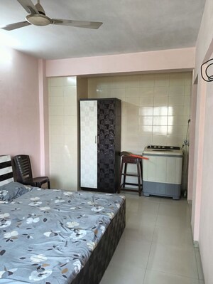 Bedroom in 2 BHK Apartment at Tulsidham Complex, Kapur Bawdi – for Rent