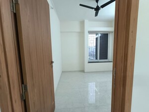 Room in 3 BHK Apartment at Majestique Marbella Phase 1, Kharadi – for Rent
