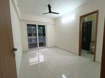 Room in 3 BHK Apartment at Majestique Marbella Phase 1, Kharadi – for Rent