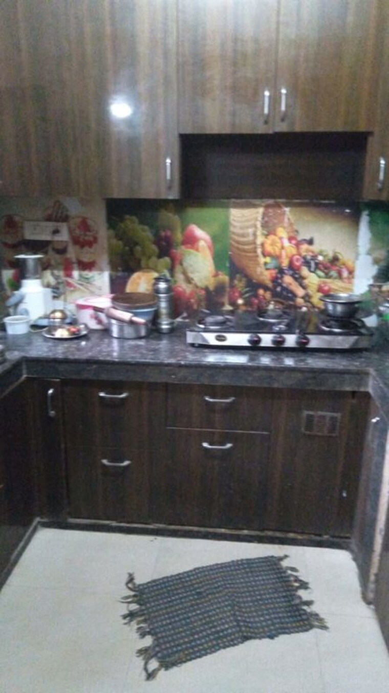 Kitchen, sector 23 2 Bedroom 90 Sq.Yd. Builder Floor In Sector 23 Faridabad 9942809