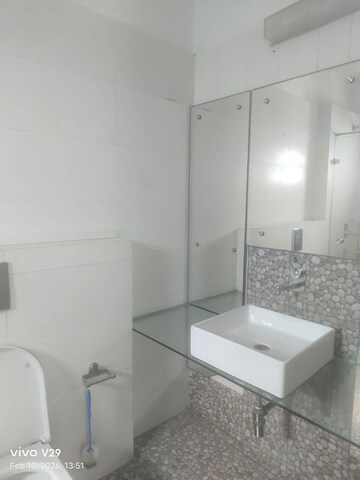 Bathroom in 3 BHK Apartment at DLF Windsor Court, Dlf Phase iv – for Rent