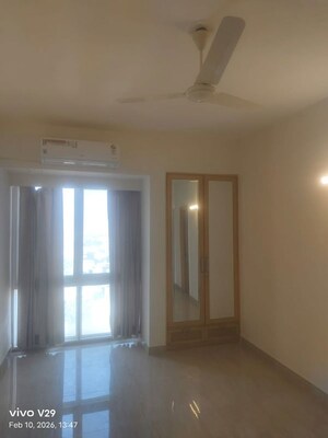 3 BHK Apartment For Rent in DLF Windsor Court, Dlf Phase iv