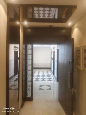 3 BHK Apartment For Rent in DLF Windsor Court, Dlf Phase iv