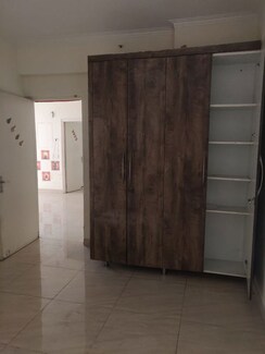 2.5 BHK + Study Room Apartment For Sale in Gaur City 4th Avenue
